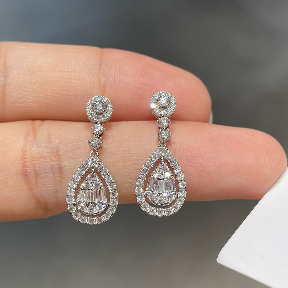 14k Gold 0.80 Ct Natural H Diamond Earrings - 2
