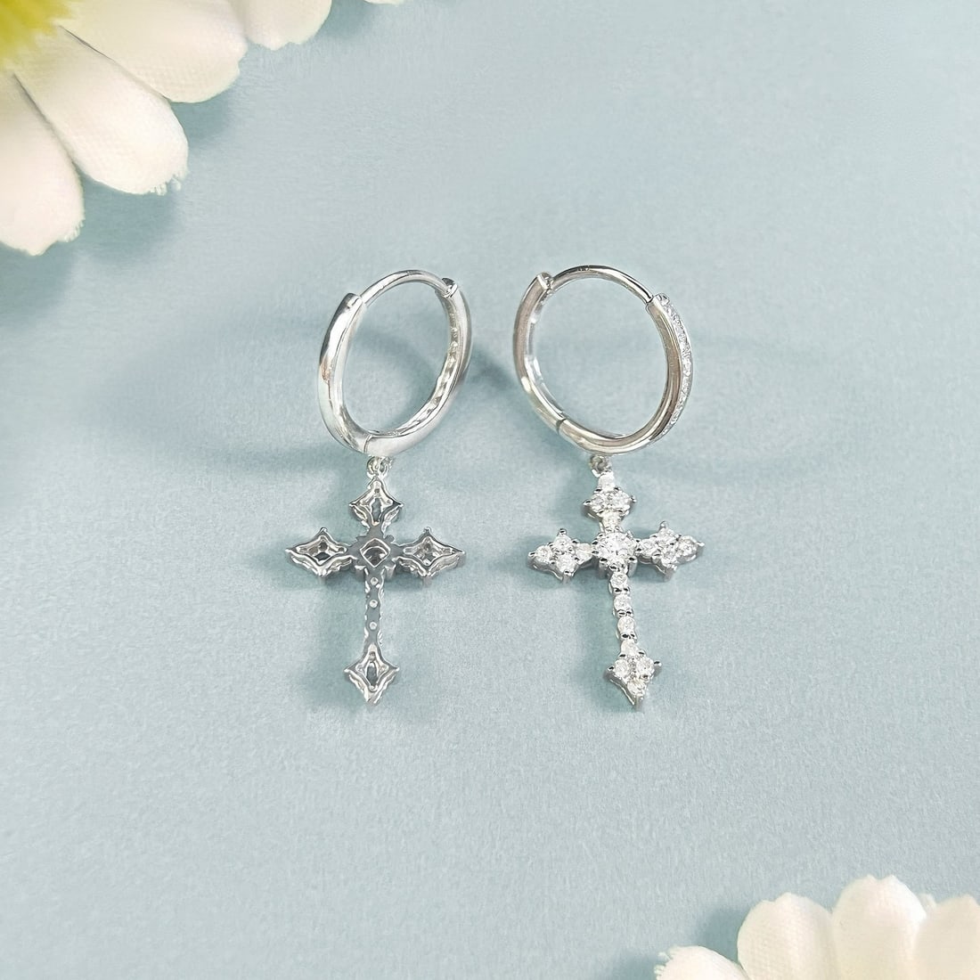 14k Gold 0.36 Ct Natural H Diamond Earrings - 2