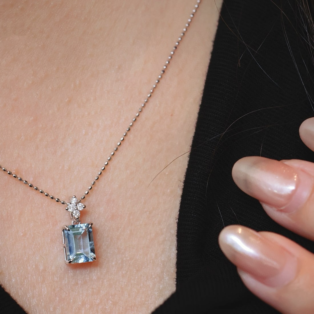 14k Gold 1.5 Ct Natural Aquamarine & Diamond Pendant( Without Chain ) - 4