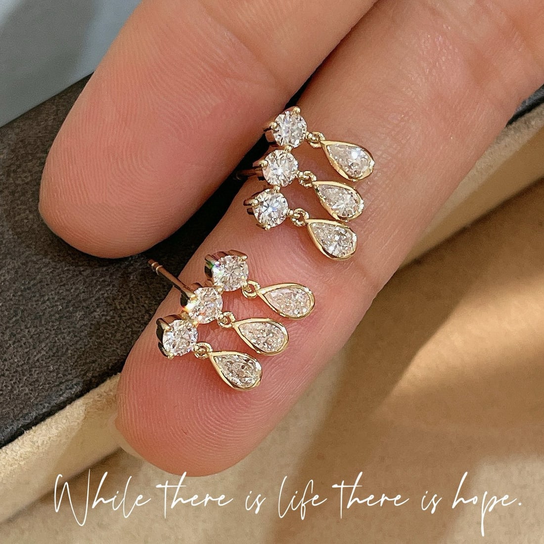 14k Gold 1 Ct Lab Grown Diamond Earrings - 4