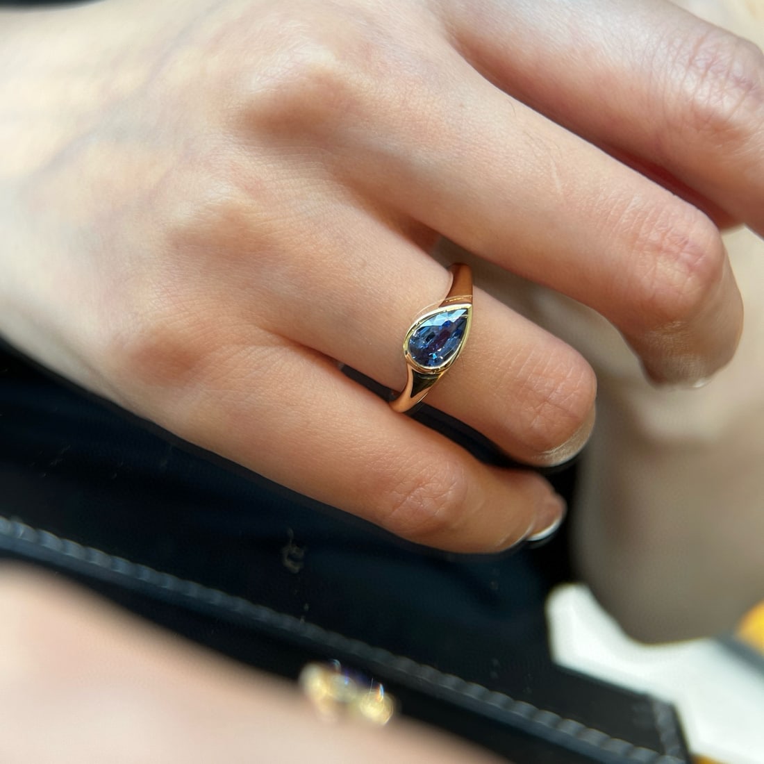 14k Gold 1.06 Ct Natural Sapphire Ring - 3