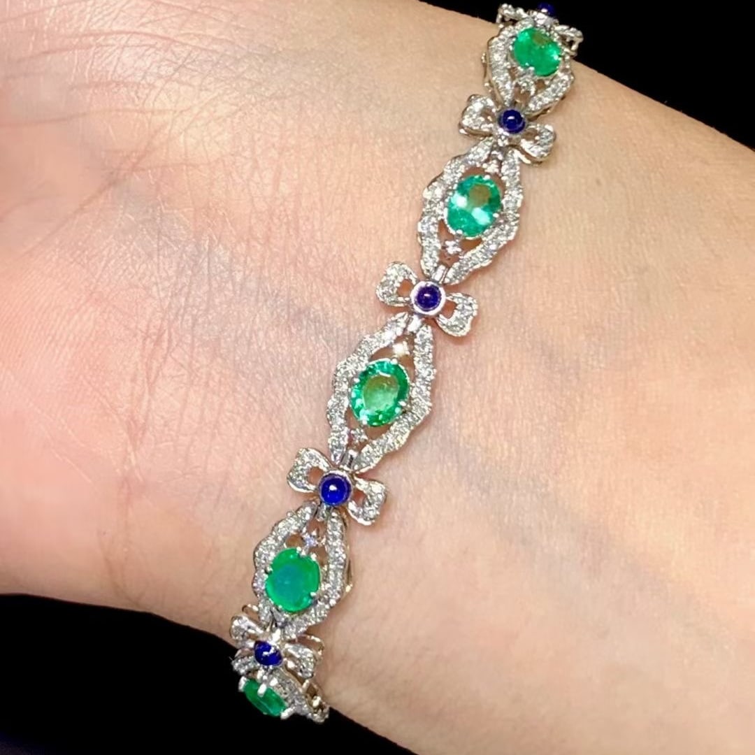 14k Gold 3 Ct Natural Emerald & Diamond Bracelet - 4