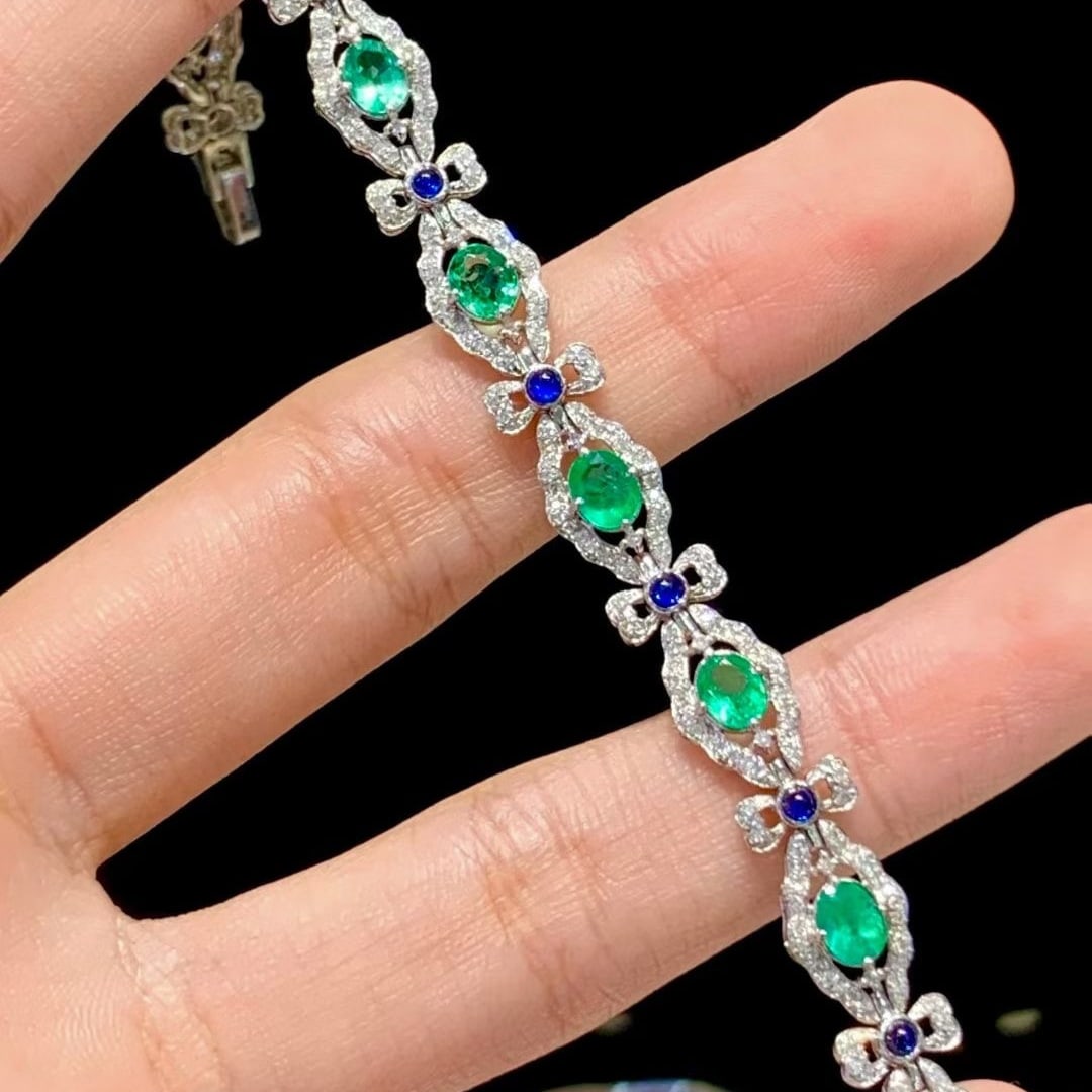 14k Gold 3 Ct Natural Emerald & Diamond Bracelet - 5