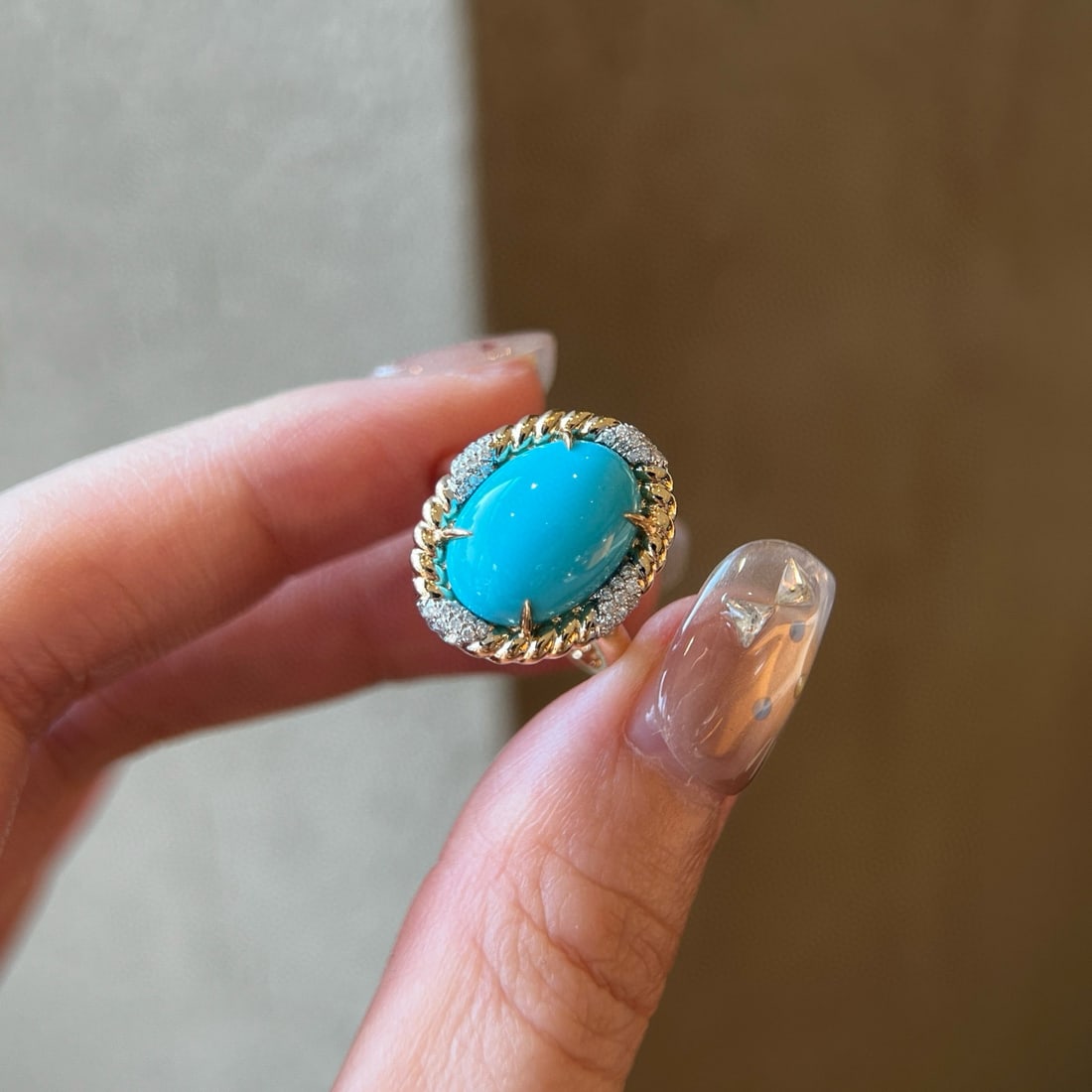 14k Gold 5.06 Ctw Natural Blue Turquoise & Diamond Ring - 3