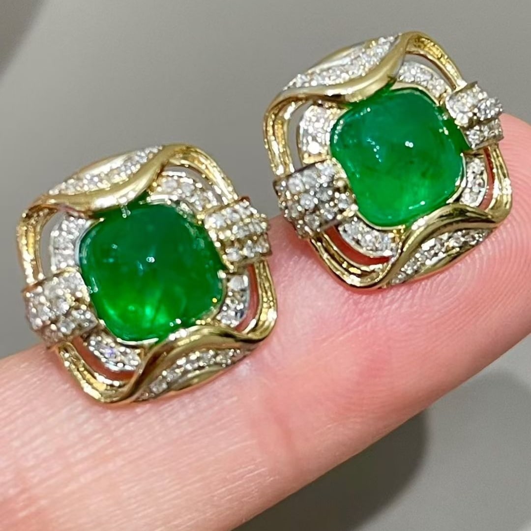 14k Gold 3 Ct Natural Emerald & Diamond Earrings - 2