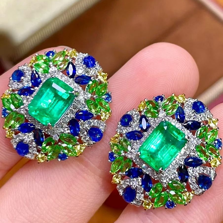 14k Gold 4.35 Ctw Natural Emerald & Diamond & Coloured Gemstone Earrings - 7