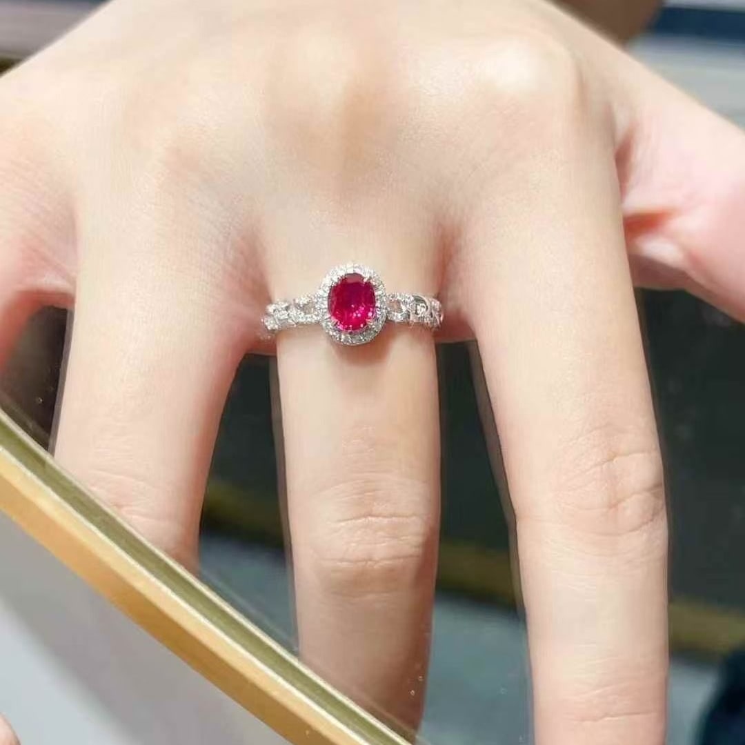 14k Gold 0.93 Ctw Natural Ruby & Diamond Ring - 2