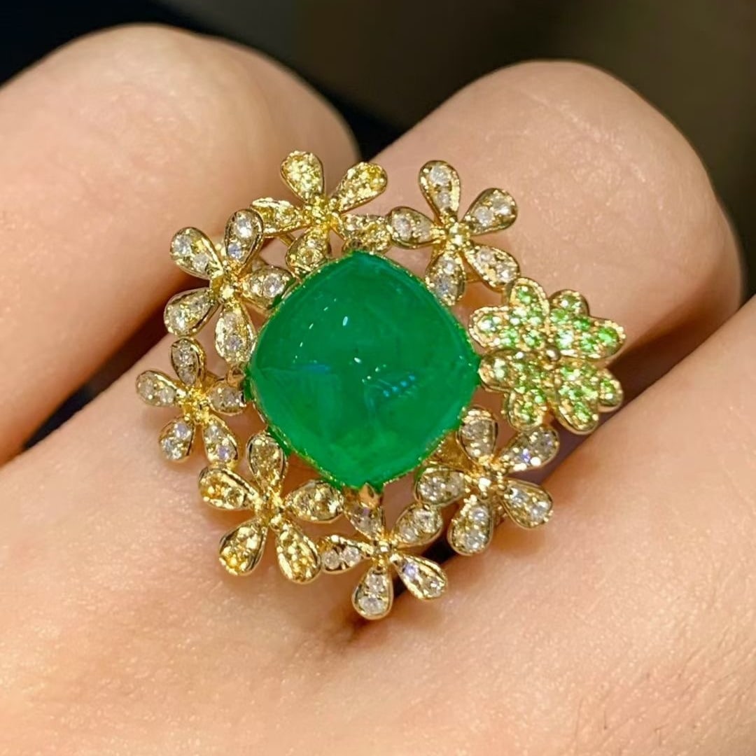 14k Gold 4.2 Ct Natural Emerald & Diamond Ring - 5