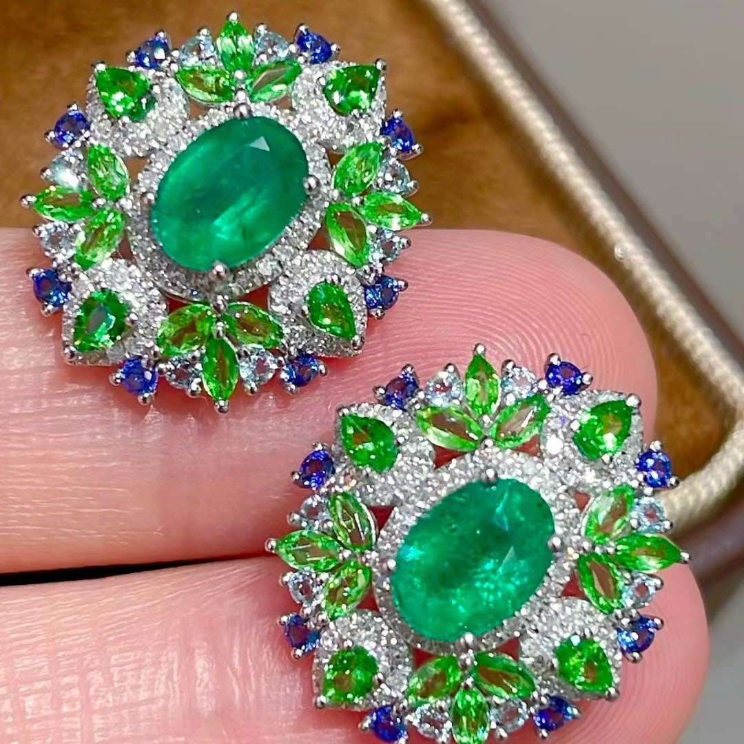 14k Gold 2 Ct Natural Emerald & Diamond & Coloured Gemstone Earrings - 5