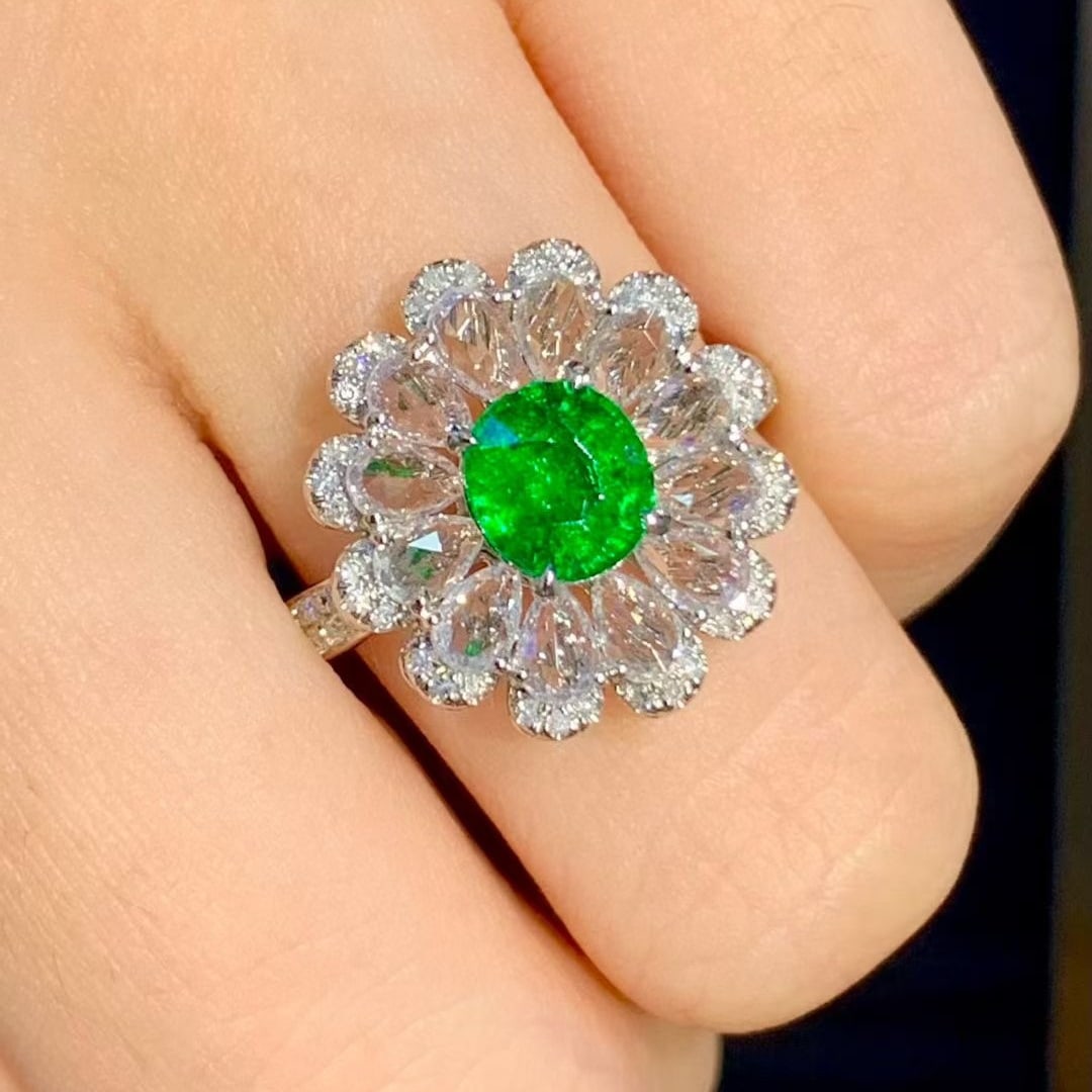 14k Gold 1.1 Ct Natural Tsavorite & Sapphire & Diamond Ring - 5