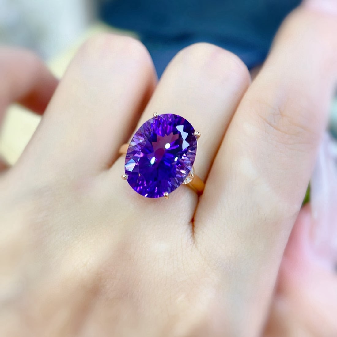 14k Gold 9.42 Ctw Natural Amethyst & Diamond Ring - 4