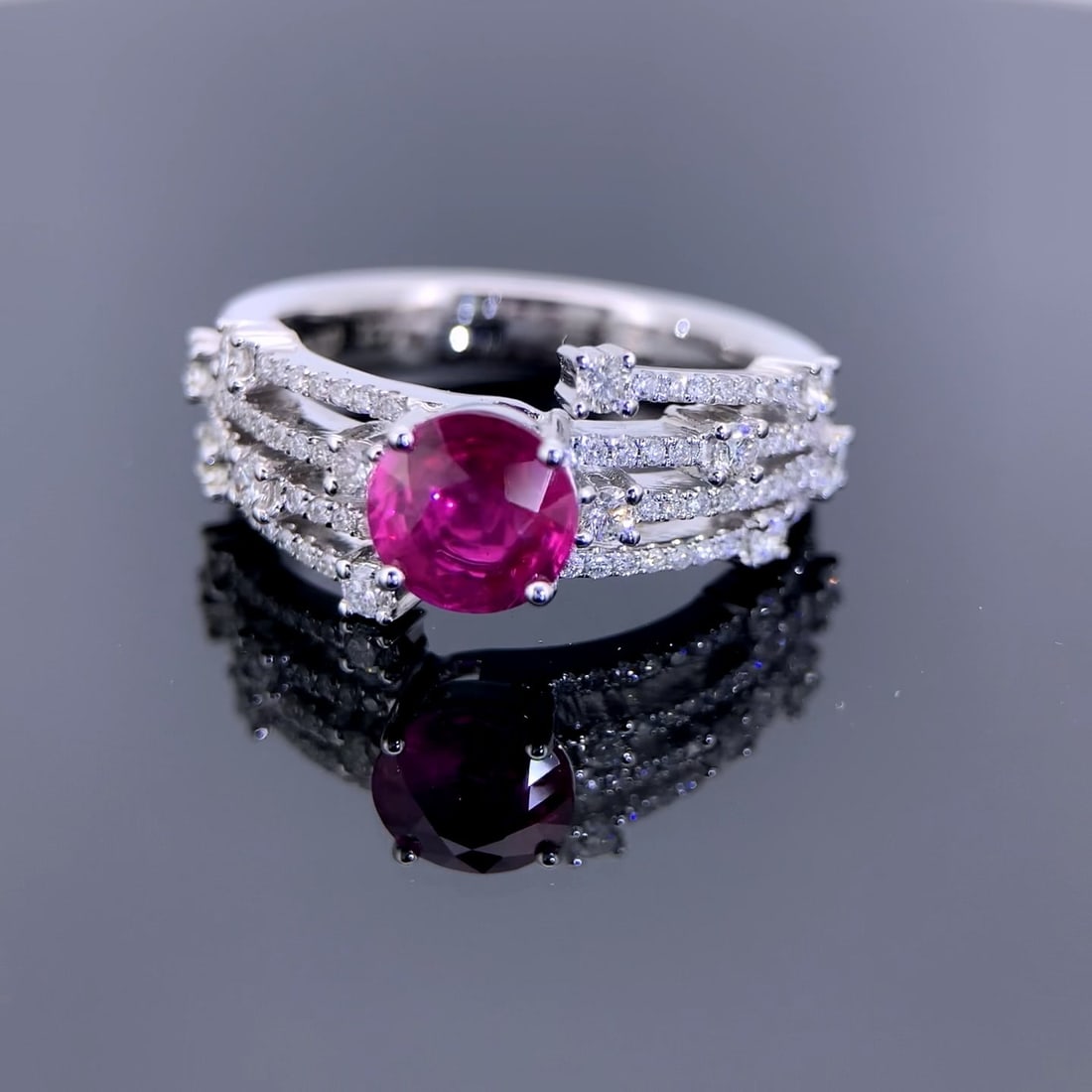 14k Gold 1.73 Ctw Natural Ruby & Diamond Ring - 7