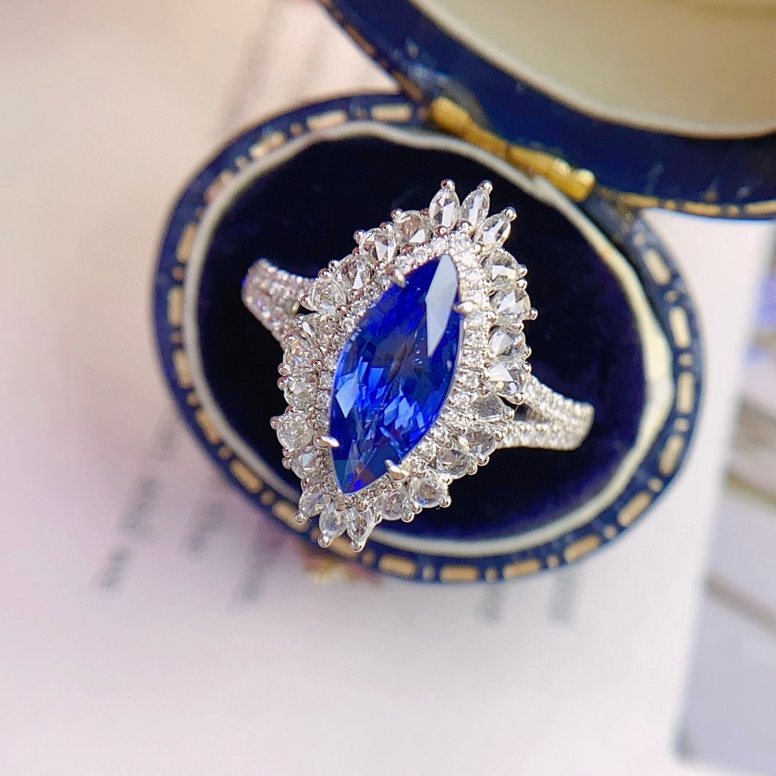 14k Gold 2.05 Ct Vivid Blue Natural Sapphire & Diamond Ring - 5