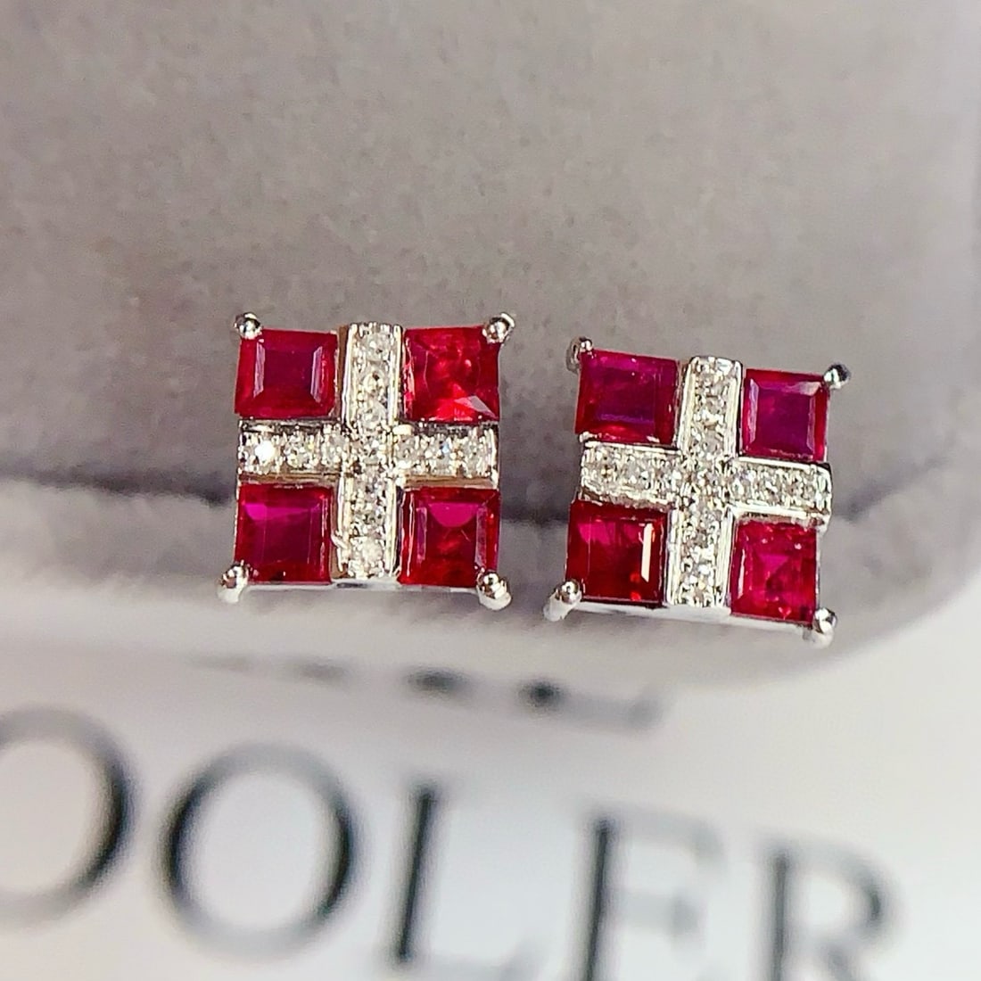 14k Gold 1.38 Ct Natural Ruby & Diamond Earrings - 4