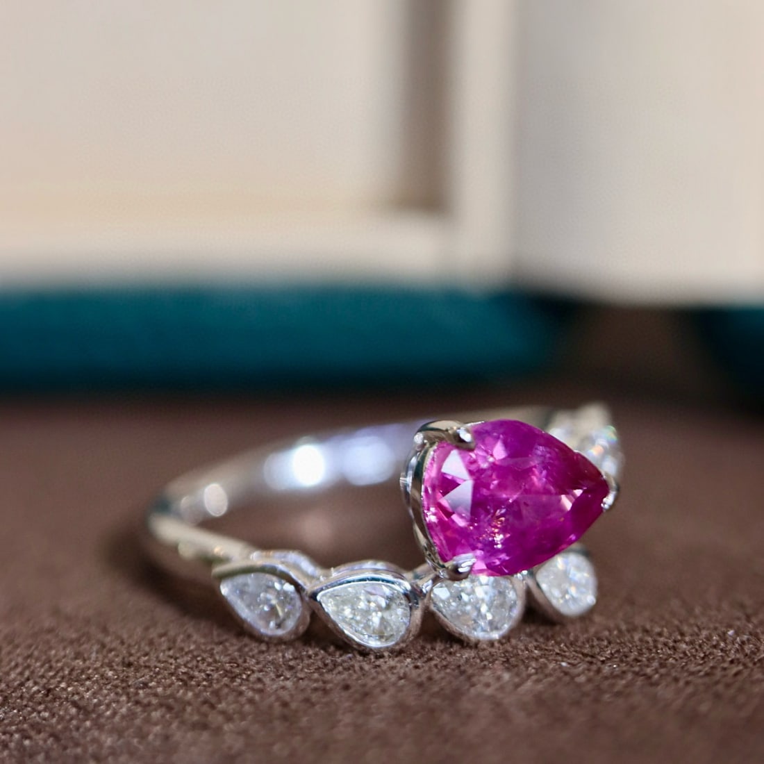 14k Gold 1.93 Ctw Natural Sapphire & Diamond Ring - 2