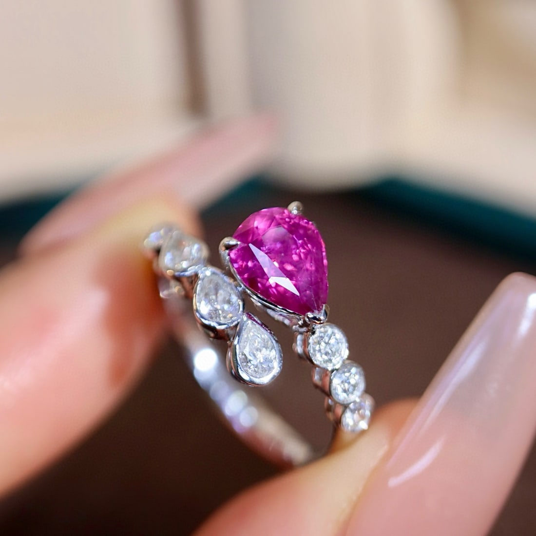14k Gold 1.93 Ctw Natural Sapphire & Diamond Ring - 6