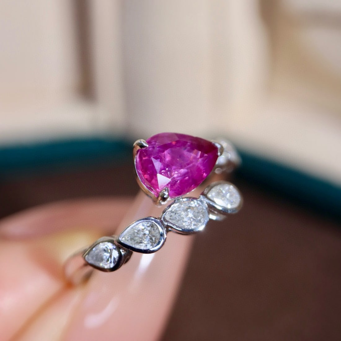 14k Gold 1.93 Ctw Natural Sapphire & Diamond Ring - 7