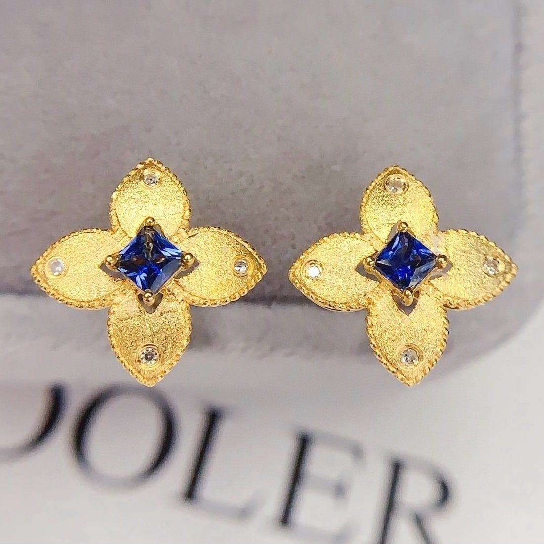 14k Gold 0.45 Ct Natural Sapphire & Diamond Earrings - 2