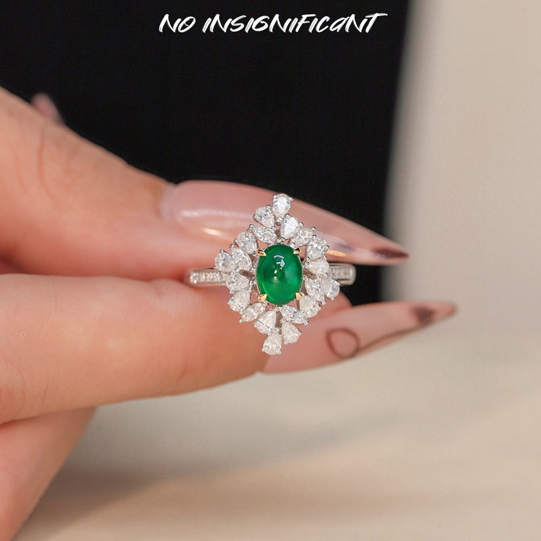 14k Gold 1.71 Ctw Vivid Green Natural Emerald & Diamond Ring: Ref:231080086 // gold content:14k gold // ring size:7. 25us // // main gemstone:emerald // shape:oval // carat weight:0. 83ct // color:vivid green // treatment:natural // // adjacent gemstone 2 : diam