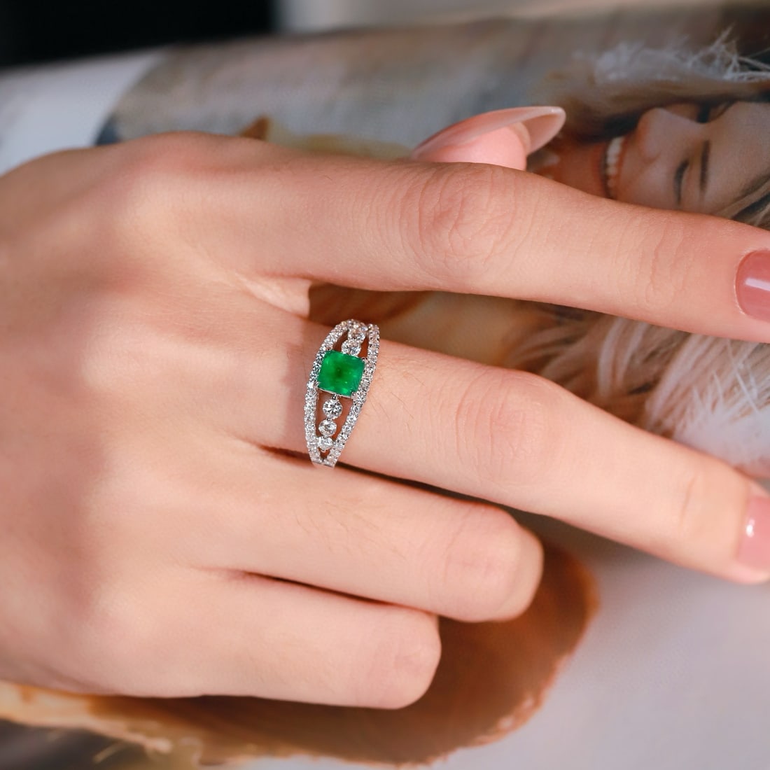 14k Gold 1.68 Ctw Vivid Green Natural Emerald & Diamond Ring - 2