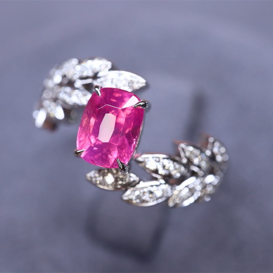 14k Gold 1.21 Ctw Natural Spinel & Diamond Ring - 4