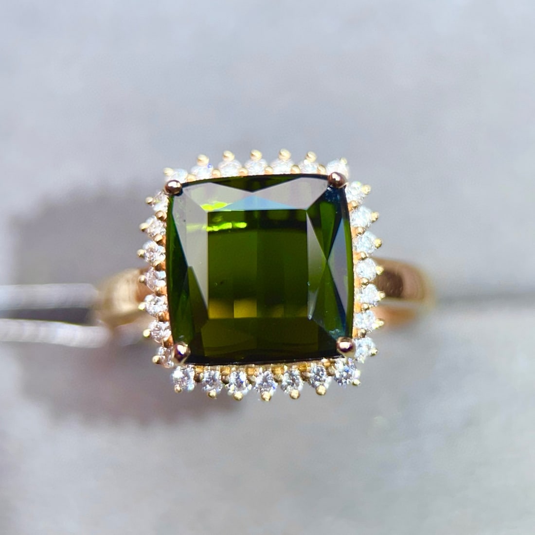 14k Gold 4.58 Ctw Natural Tourmaline & Diamond Ring: Ref:231080105 // gold content:14k gold // ring size:7. 25us // // main gemstone:tourmaline // shape:cushion // carat weight:4. 3ct // color:green // treatment:natural // // adjacent gemstone 2 :