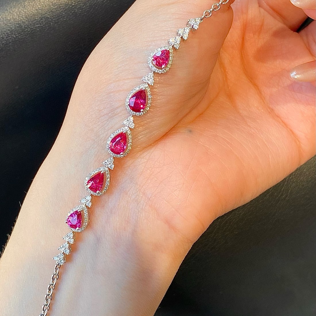 14k Gold 3.02 Ctw Natural Ruby & Diamond Bracelet - 5