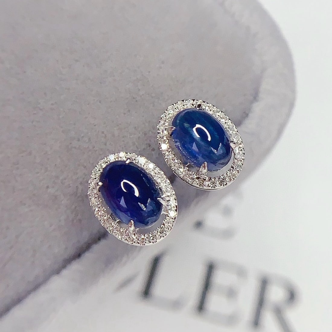 14k Gold 1.5 Ct Natural Sapphire & Diamond Earrings - 5
