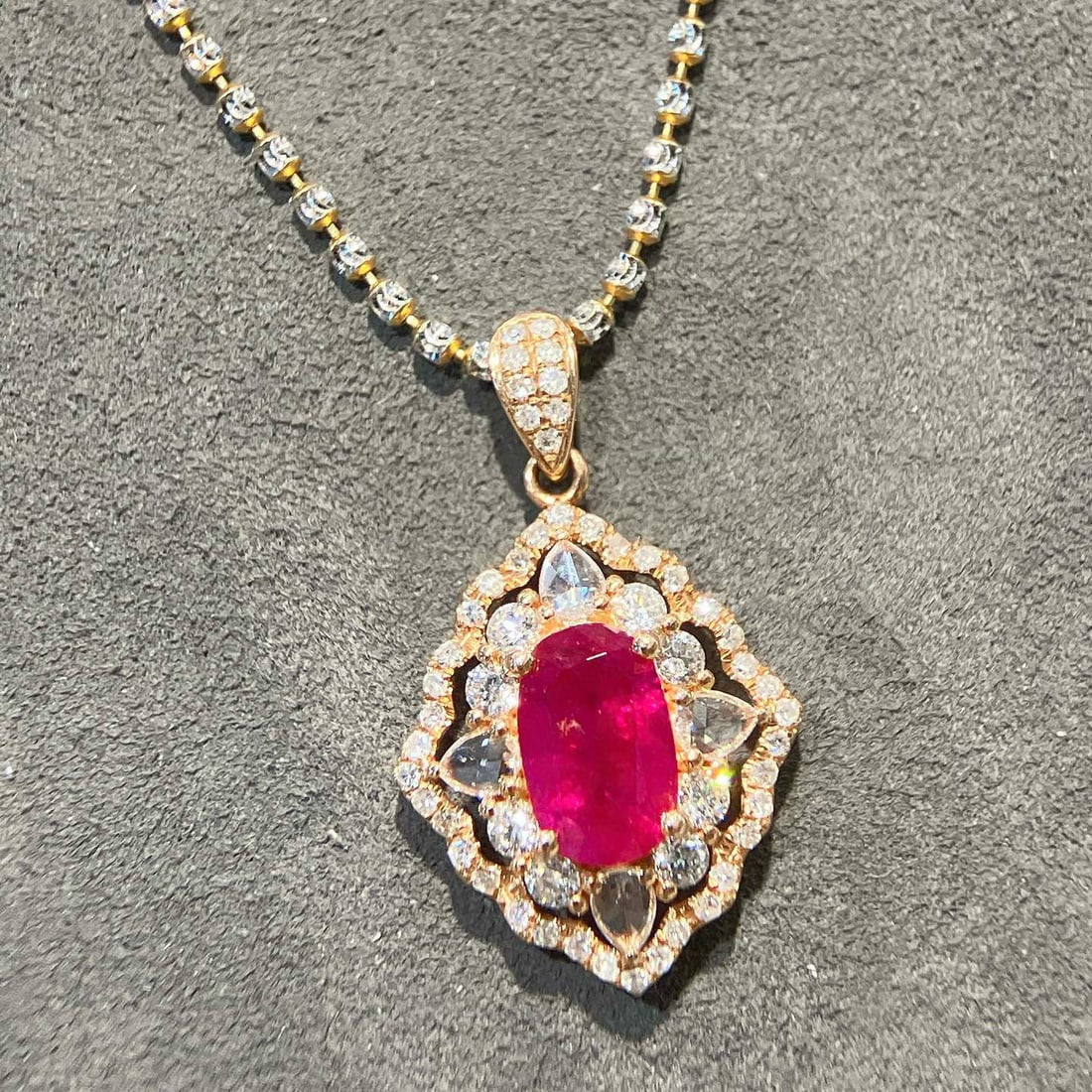 14k Gold 2.18 Ctw Natural Ruby & Diamond Pendant( Without Chain ) - 4