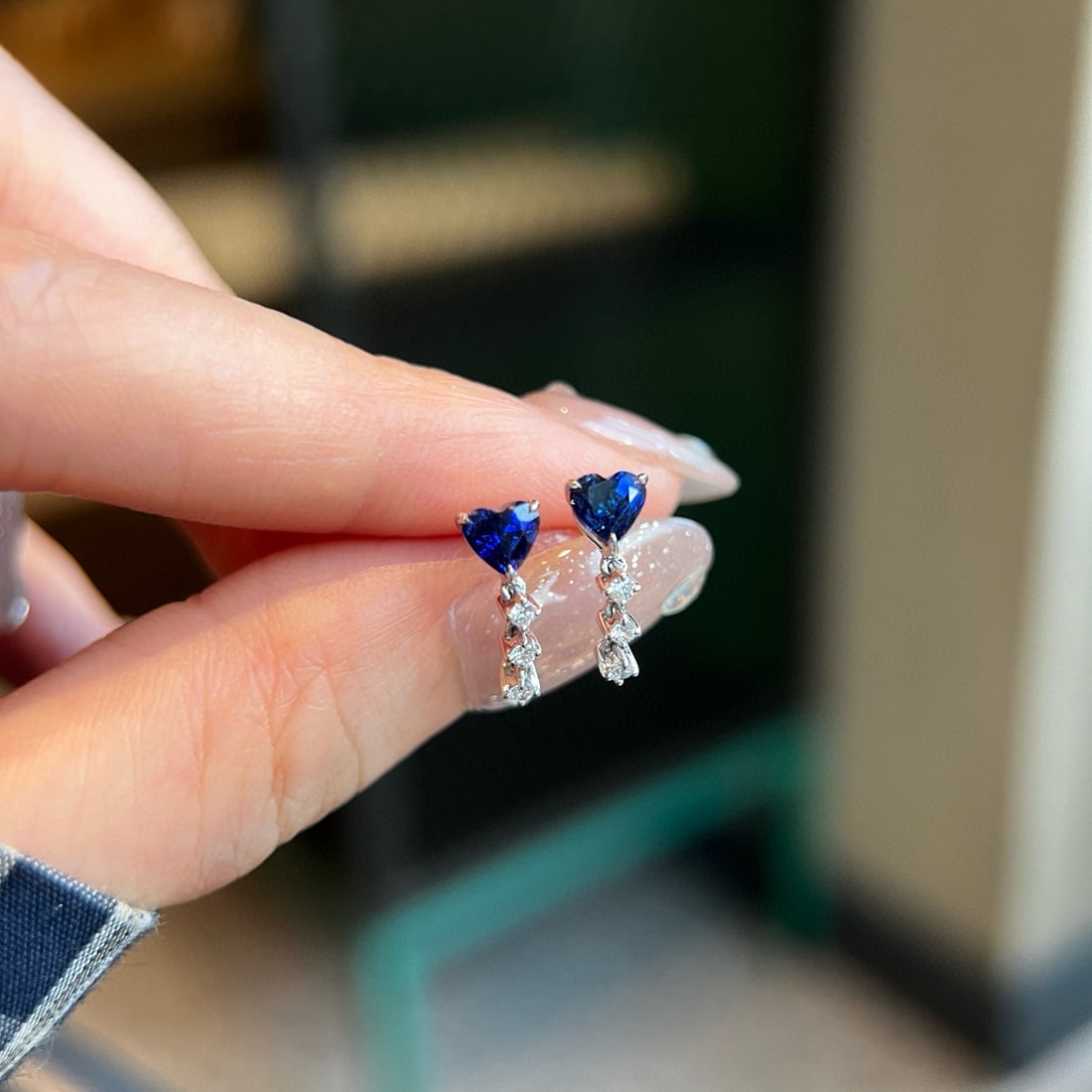 14k Gold 1.22 Ctw Vivid Blue Natural Sapphire & Diamond Earrings - 2
