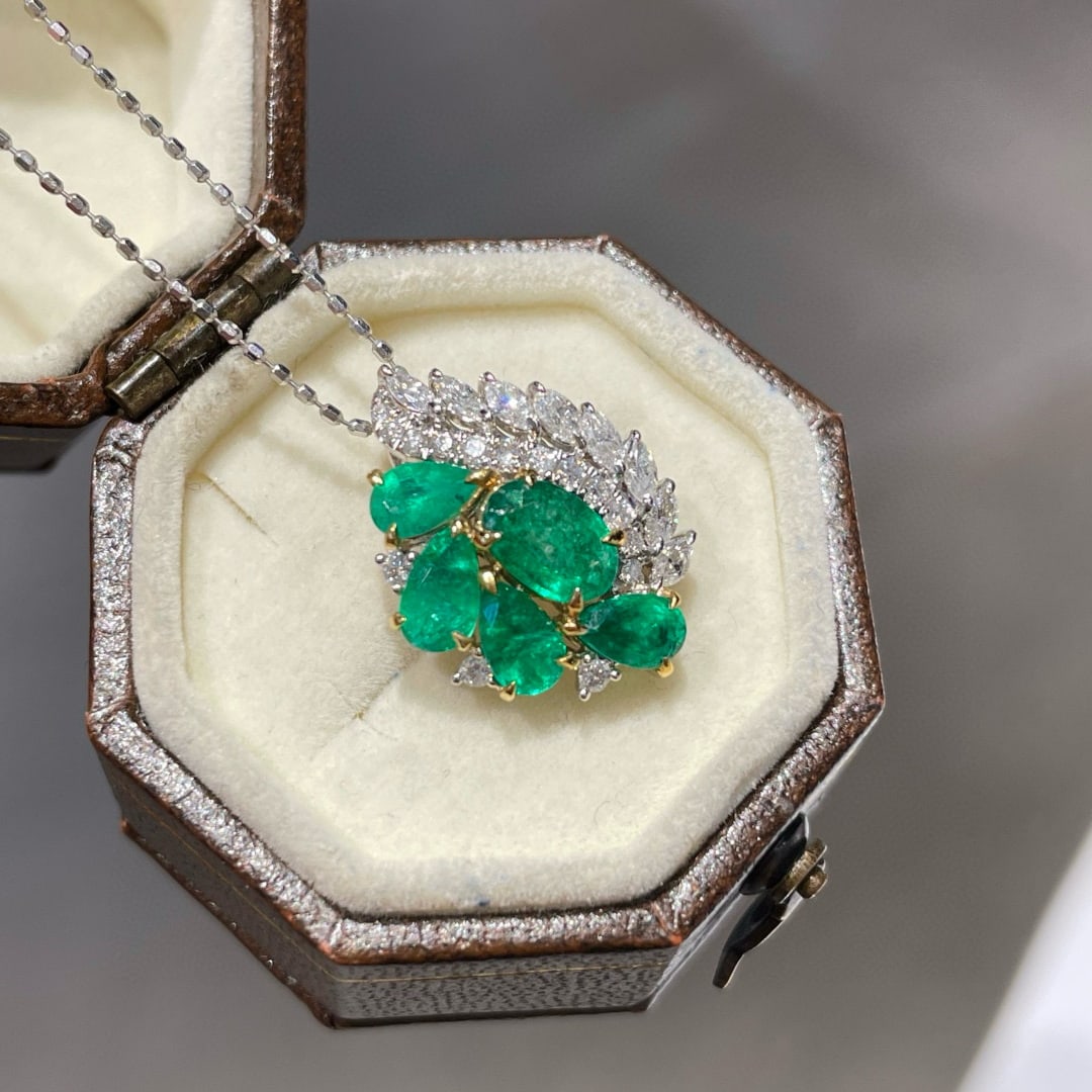 14k Gold 1.07 Ct Natural Emerald & Diamond Pendant( Without Chain ) - 3