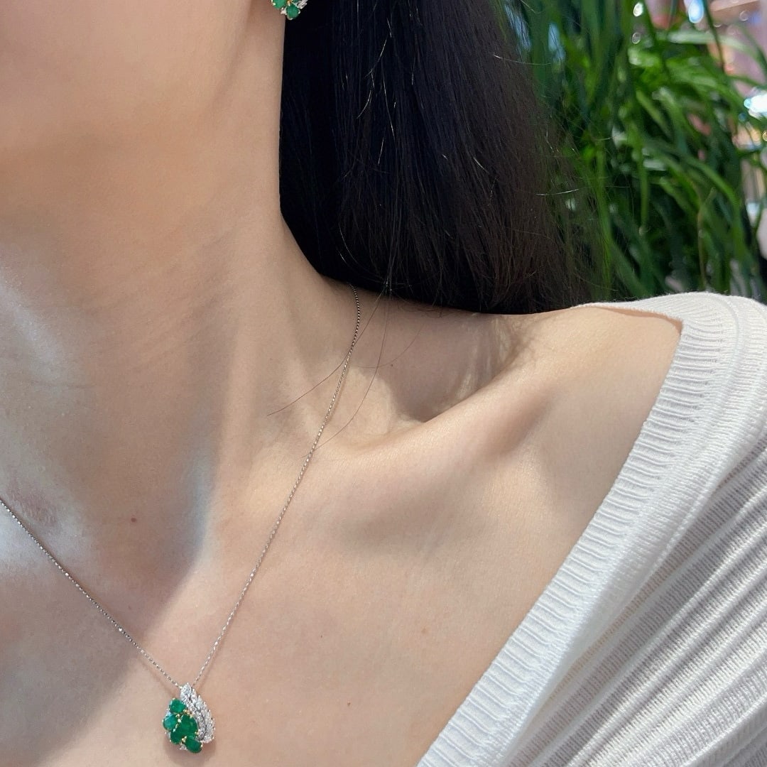 14k Gold 1.07 Ct Natural Emerald & Diamond Pendant( Without Chain ) - 4