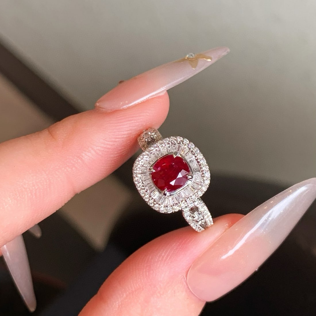 14k Gold 1.53 Ctw Natural Ruby & Diamond Ring - 6