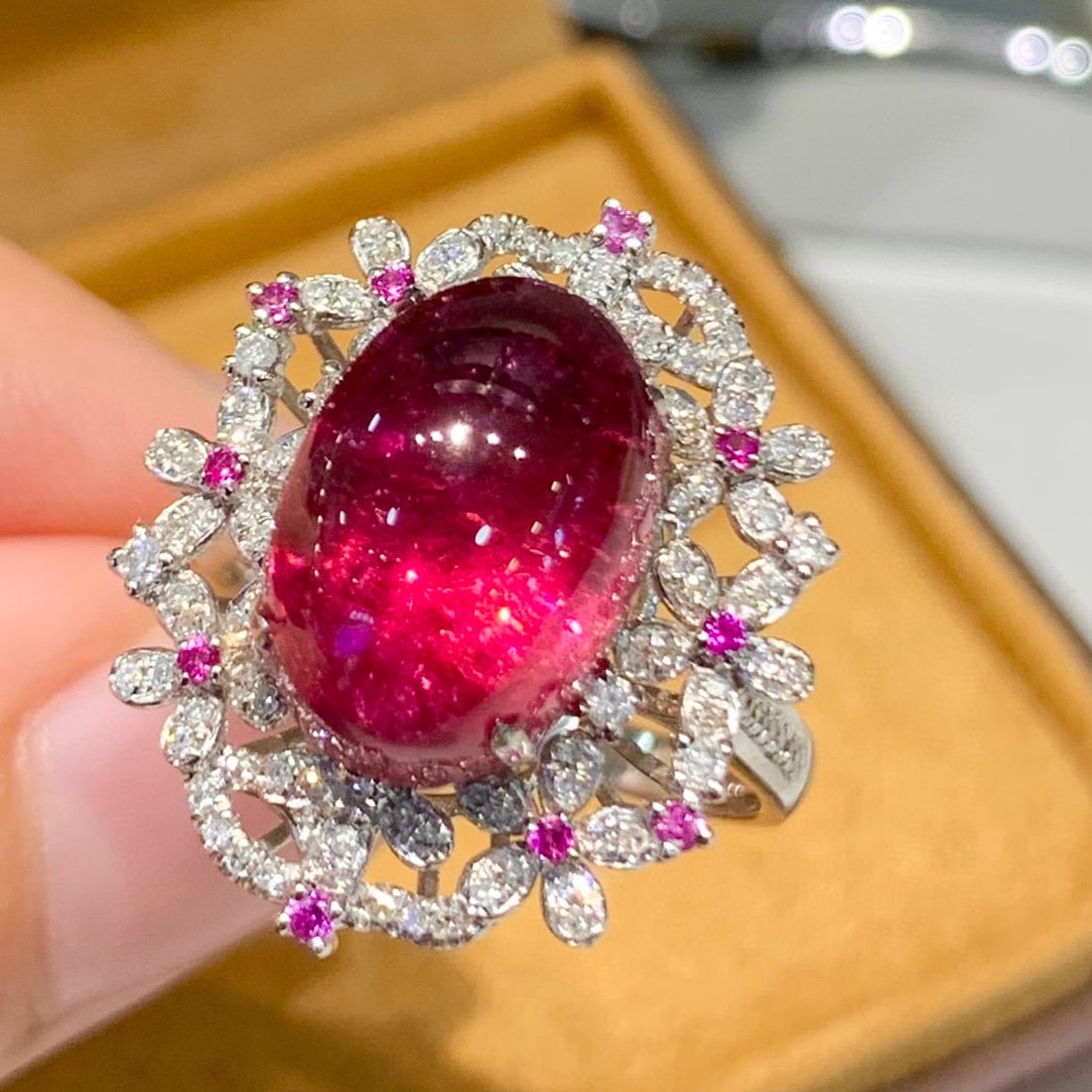14k Gold 7.3 Ct Natural Tourmaline & Diamond Ring - 2
