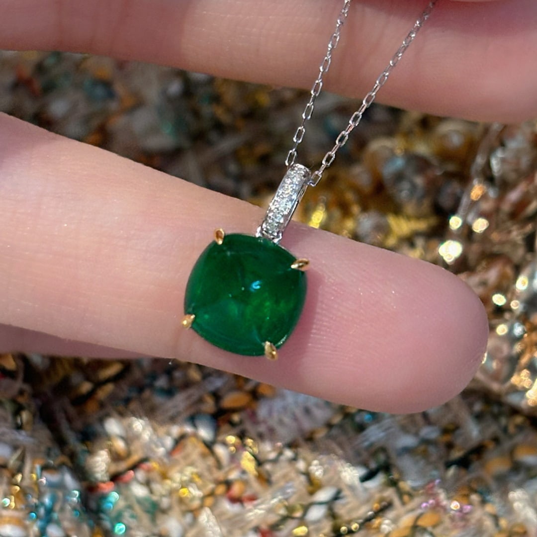 14k Gold 2.6 Ct Vivid Green Natural Emerald & Diamond Pendant( Without Chain ) - 6