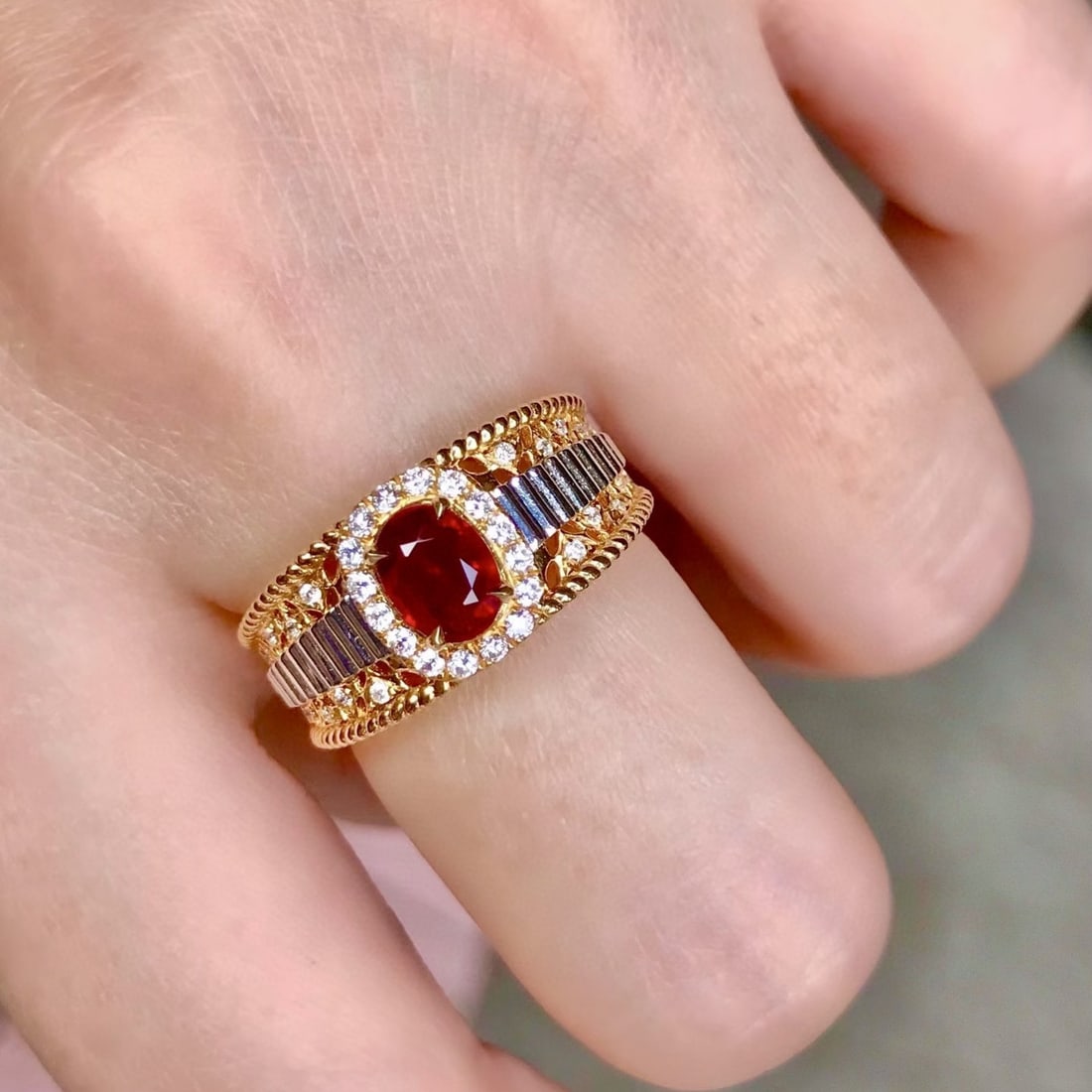 14k Gold 1.35 Ctw Natural Ruby & Diamond Ring - 2