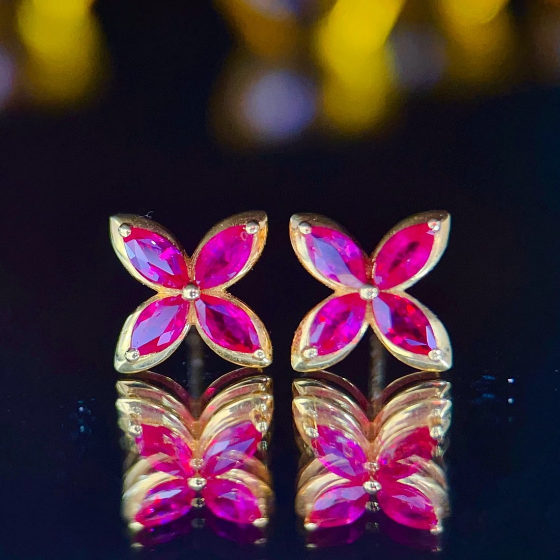 14k Gold 1.4 Ct Natural Ruby Earrings - 2