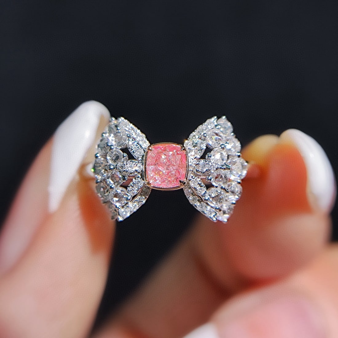 14k Gold 0.60 Ctw Natural Pink Diamond & Diamond Ring: Ref:231080230 // gold content:14k gold // ring size:7. 25us // // main gemstone:pink diamond // shape:cushion // carat weight:0. 28ct // color:pink // treatment:natural // // adjacent gemstone 2 :