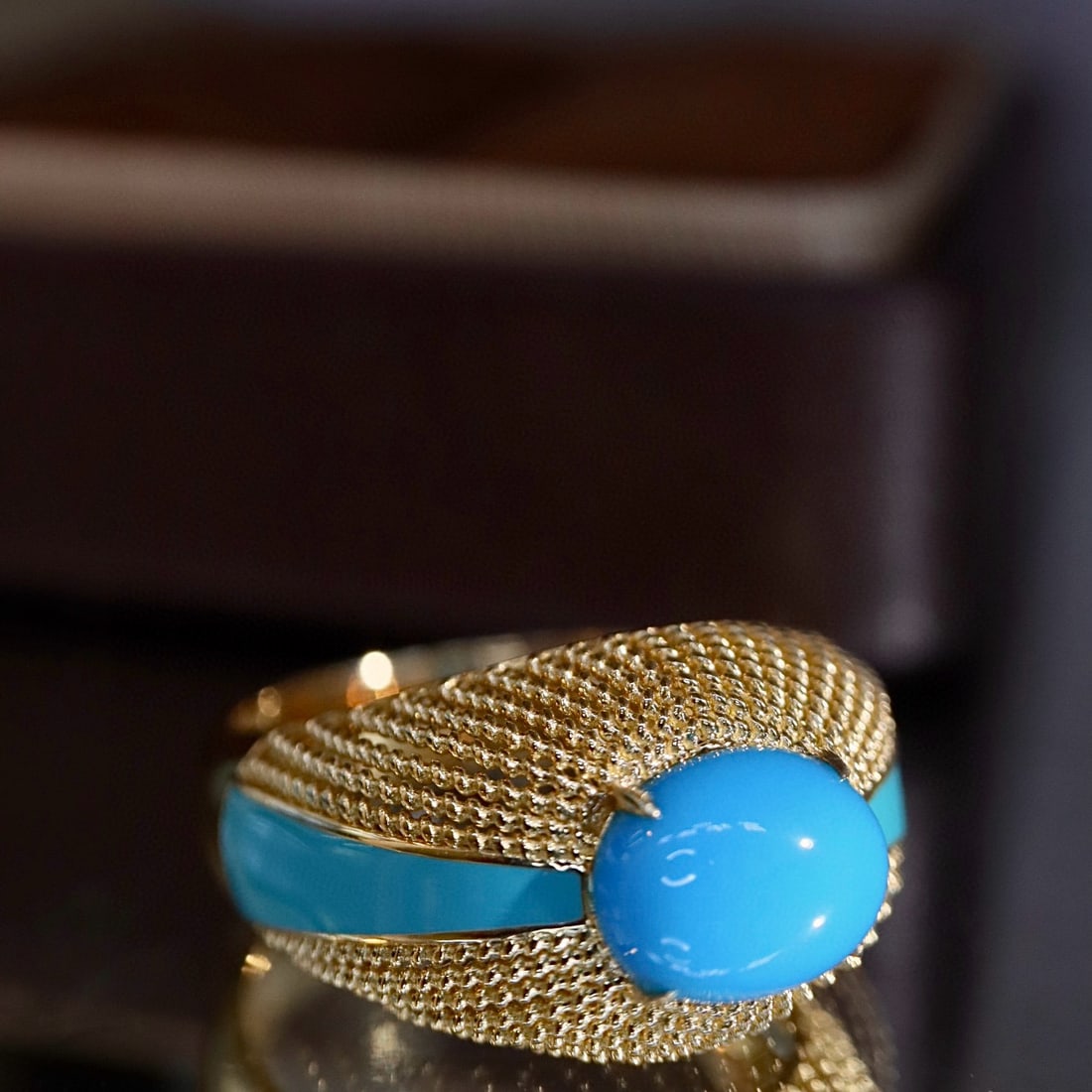 14k Gold 1.75 Ct Natural Blue Turquoise Ring - 2
