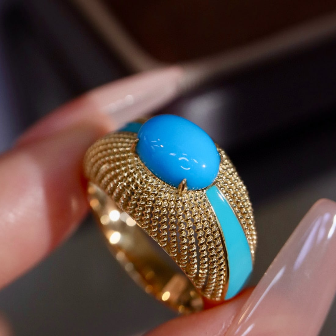14k Gold 1.75 Ct Natural Blue Turquoise Ring - 6