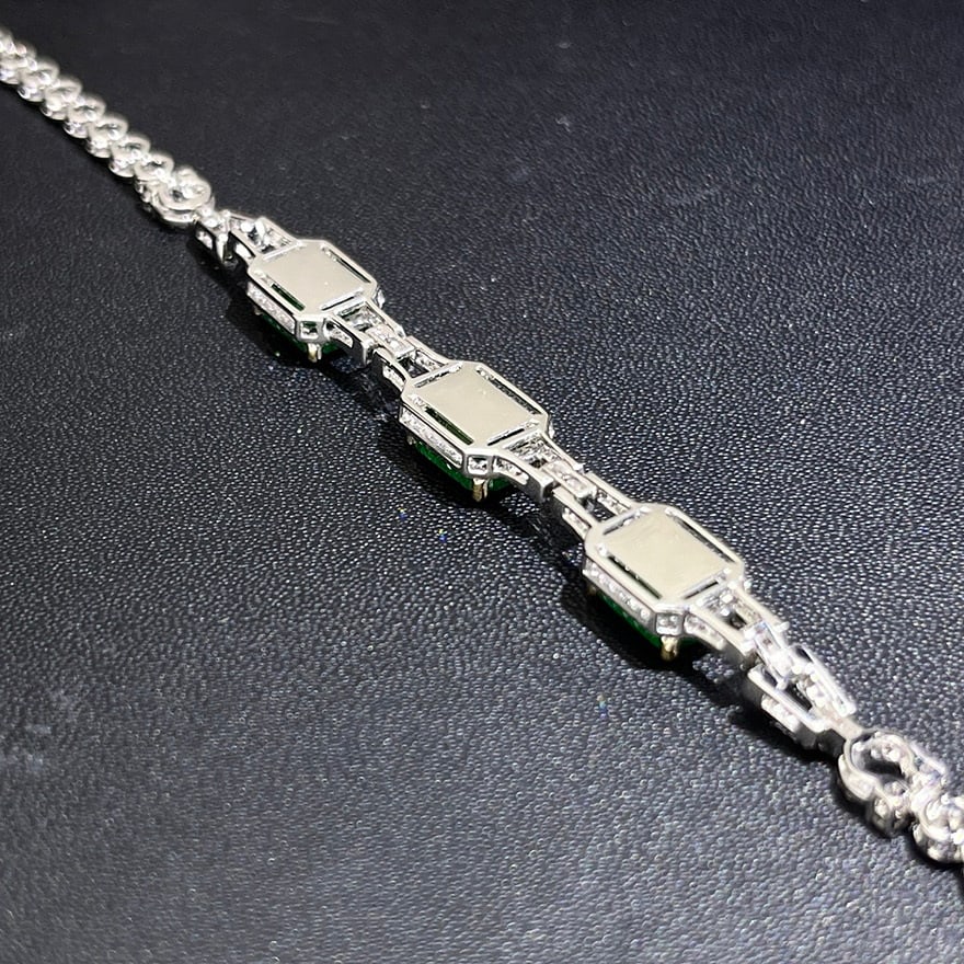 14k Gold 3.01 Ctw Vivid Green Natural Emerald & Diamond Bracelet - 9