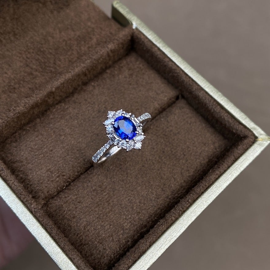 14k Gold 1.15 Ctw Natural Sapphire & Diamond Ring - 8