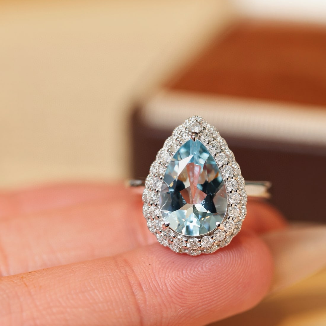14k Gold 3.71 Ctw Natural Aquamarine & Diamond Ring - 5