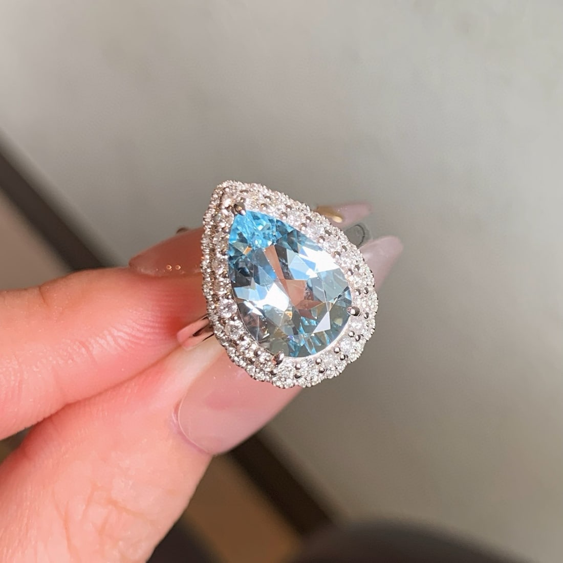 14k Gold 3.71 Ctw Natural Aquamarine & Diamond Ring - 6