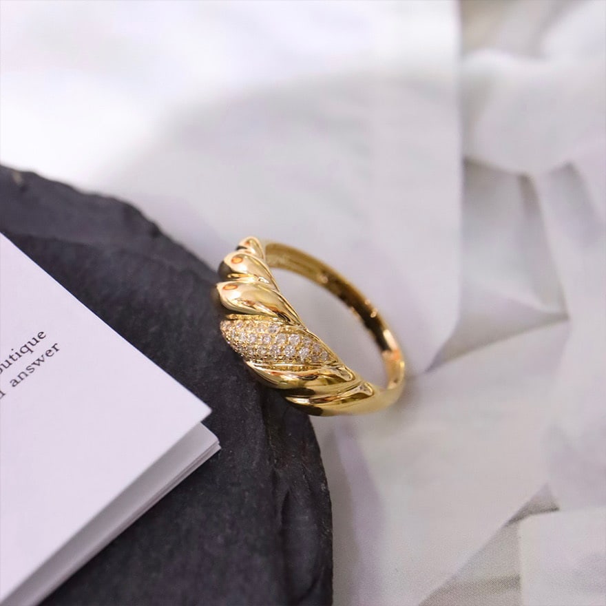 14k Gold 0.18 Ct Natural H Diamond Ring - 3