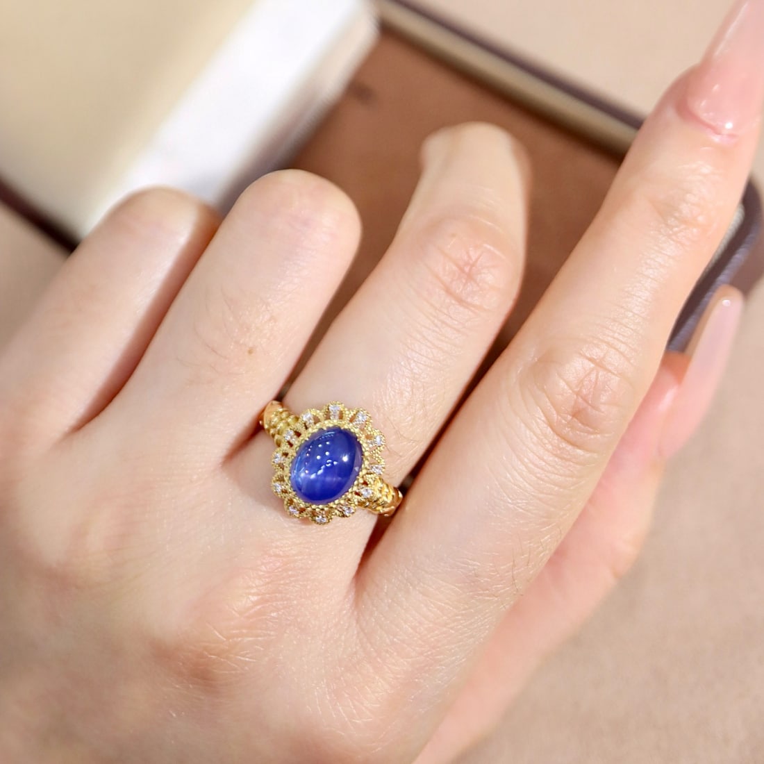 14k Gold 4.24 Ctw Natural Star Sapphire & Diamond Ring - 4