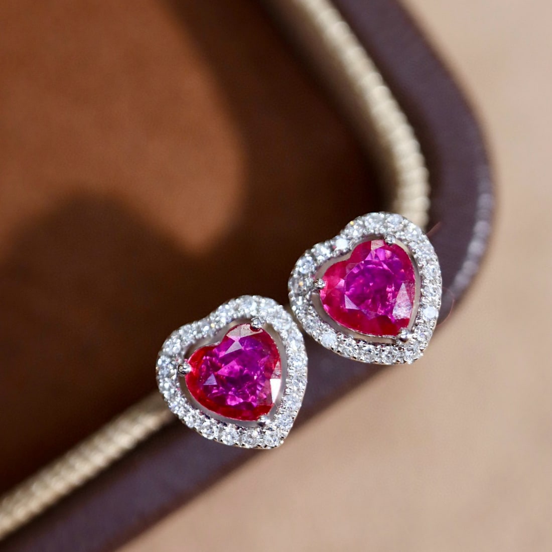 14k Gold 0.78 Ctw Natural Ruby & Diamond Earrings - 5
