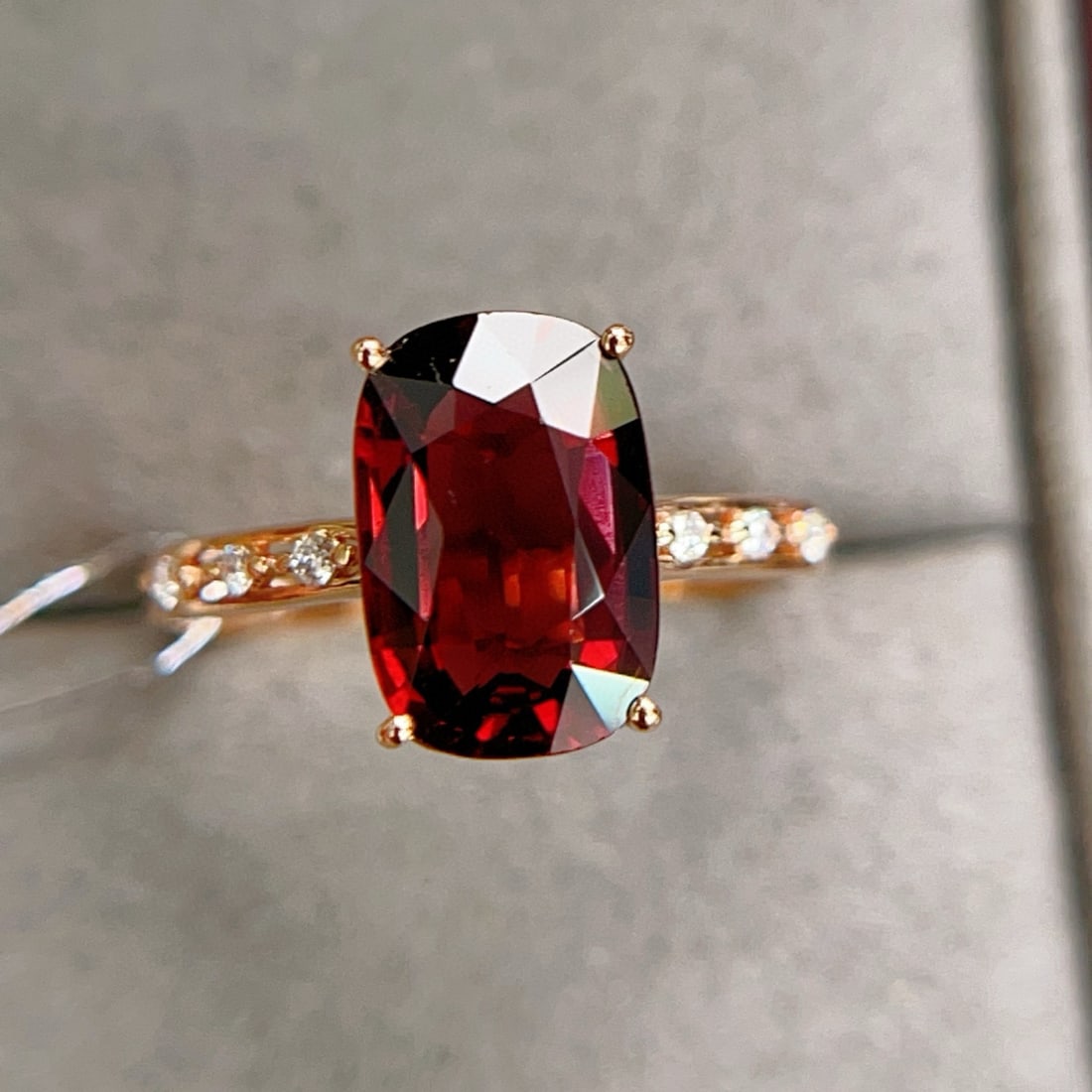 14k Gold 2.61 Ctw Natural Tourmaline & Diamond Ring: Ref:231080304 // gold content:14k gold // ring size:7. 25us // // main gemstone:tourmaline // shape:cushion // carat weight:2. 55ct // color:red // treatment:natural // // adjacent gemstone 2 :