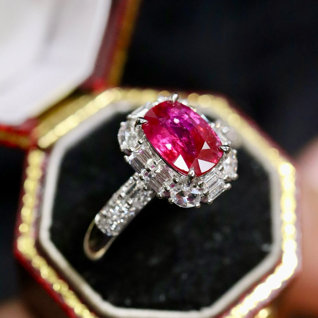 14k Gold 1.71 Ctw Natural Ruby & Diamond Ring - 2