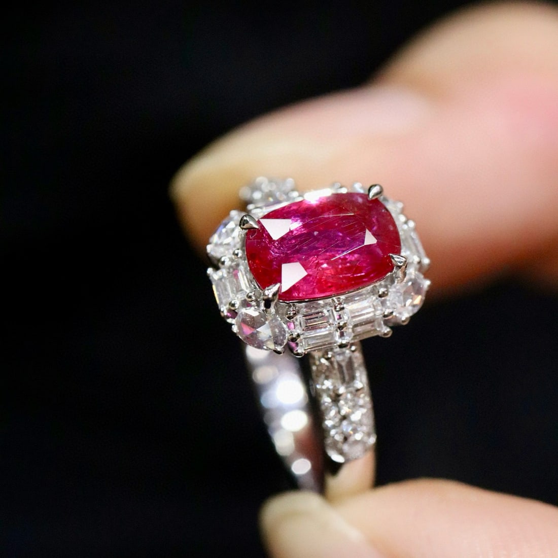 14k Gold 1.71 Ctw Natural Ruby & Diamond Ring - 3